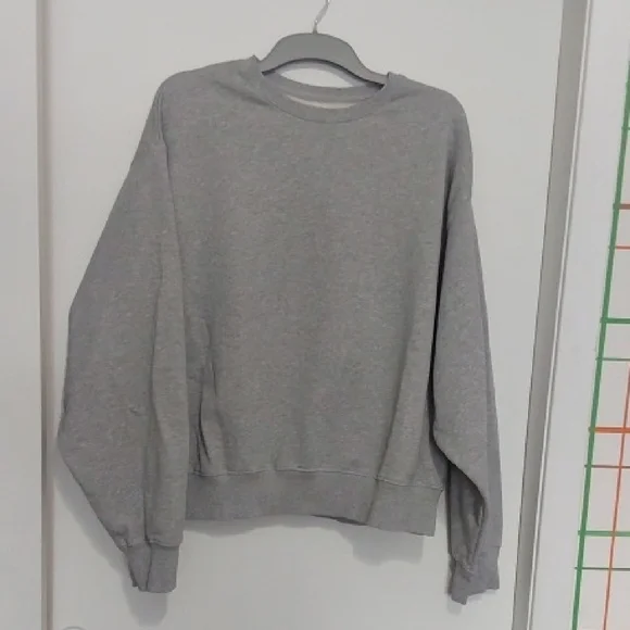 Brunette The Lable Best Friend Sporty crew neck - Picture 1 of 7